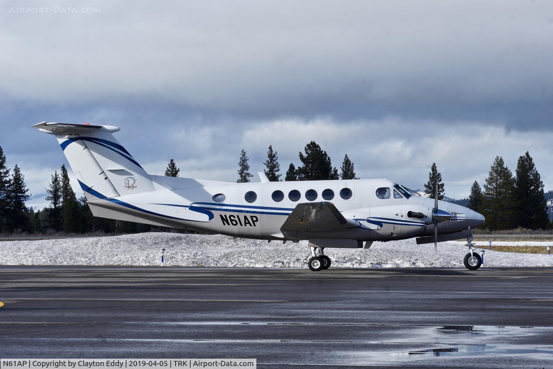 N61AP, 1984 Beech B200 King Air C/N BB-1192, Truckee Airport California 2019.