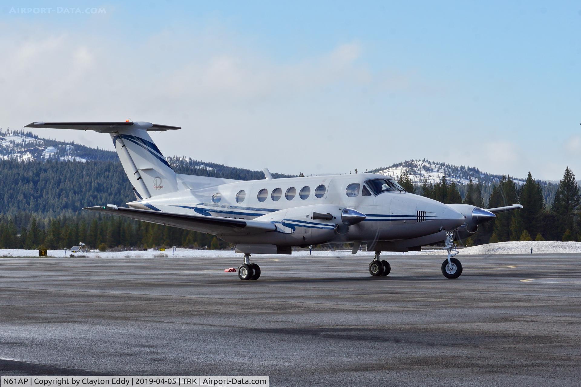 N61AP, 1984 Beech B200 King Air C/N BB-1192, Truckee Airport California 2019.