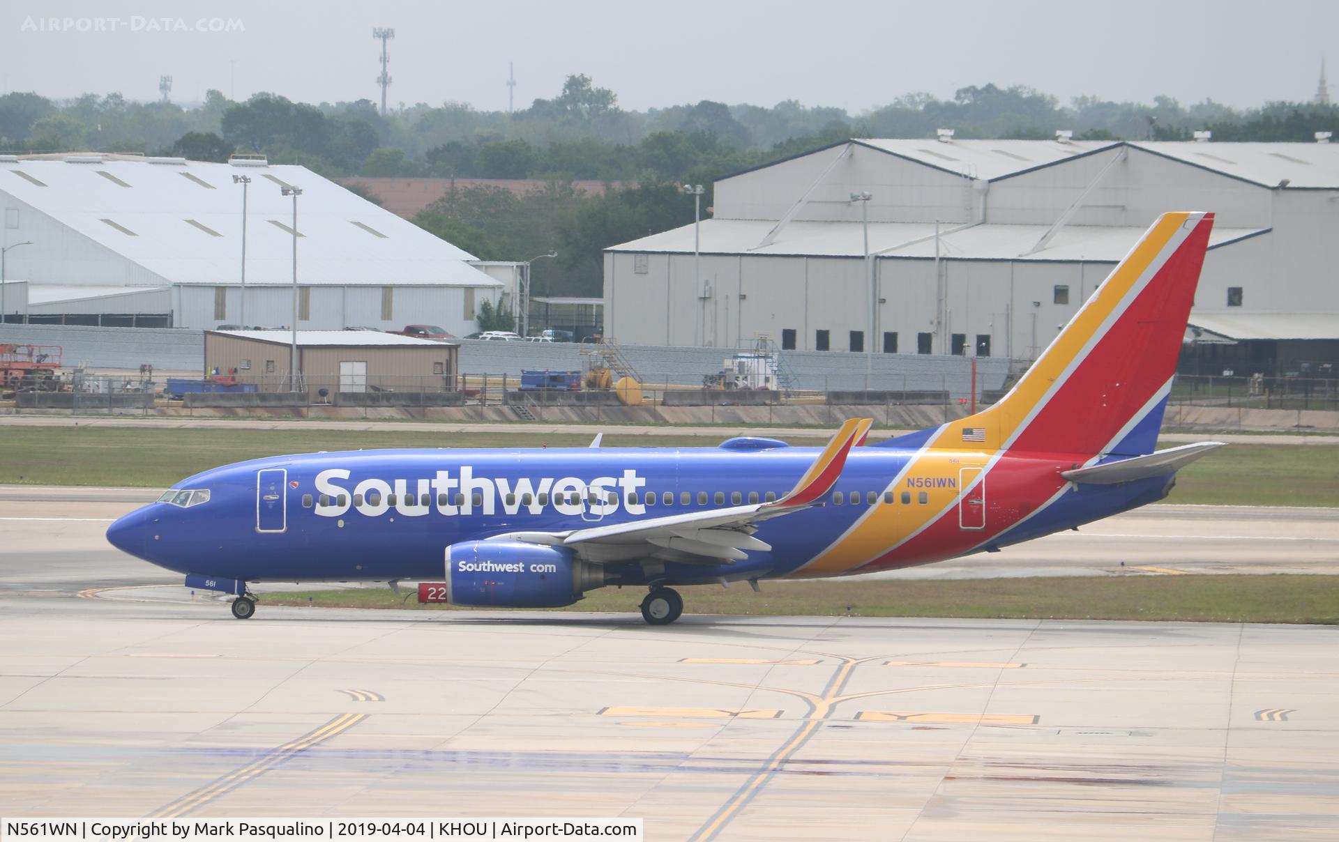 N561WN, 2003 Boeing 737-73V C/N 32417, Boeing 737-73V