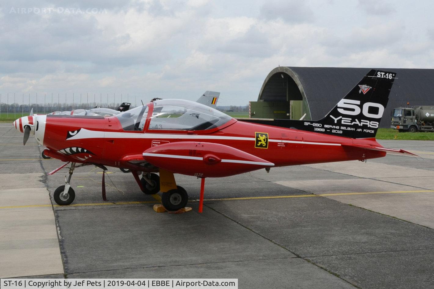 ST-16, SIAI-Marchetti SF-260M+ C/N 10-16, At Beauvechain.