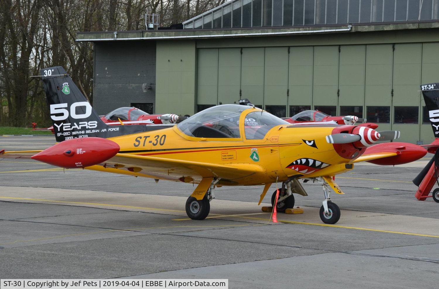 ST-30, SIAI-Marchetti SF-260MB C/N 10-30, At Beauvechain.