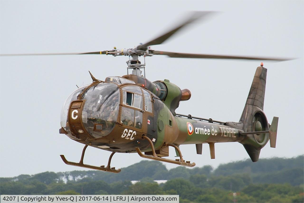 4207, Aérospatiale SA-342M Gazelle C/N 2207, Aérospatiale SA-342M Gazelle, Landing, Landivisiau Naval Air Base (LFRJ) Tiger Meet 2017
