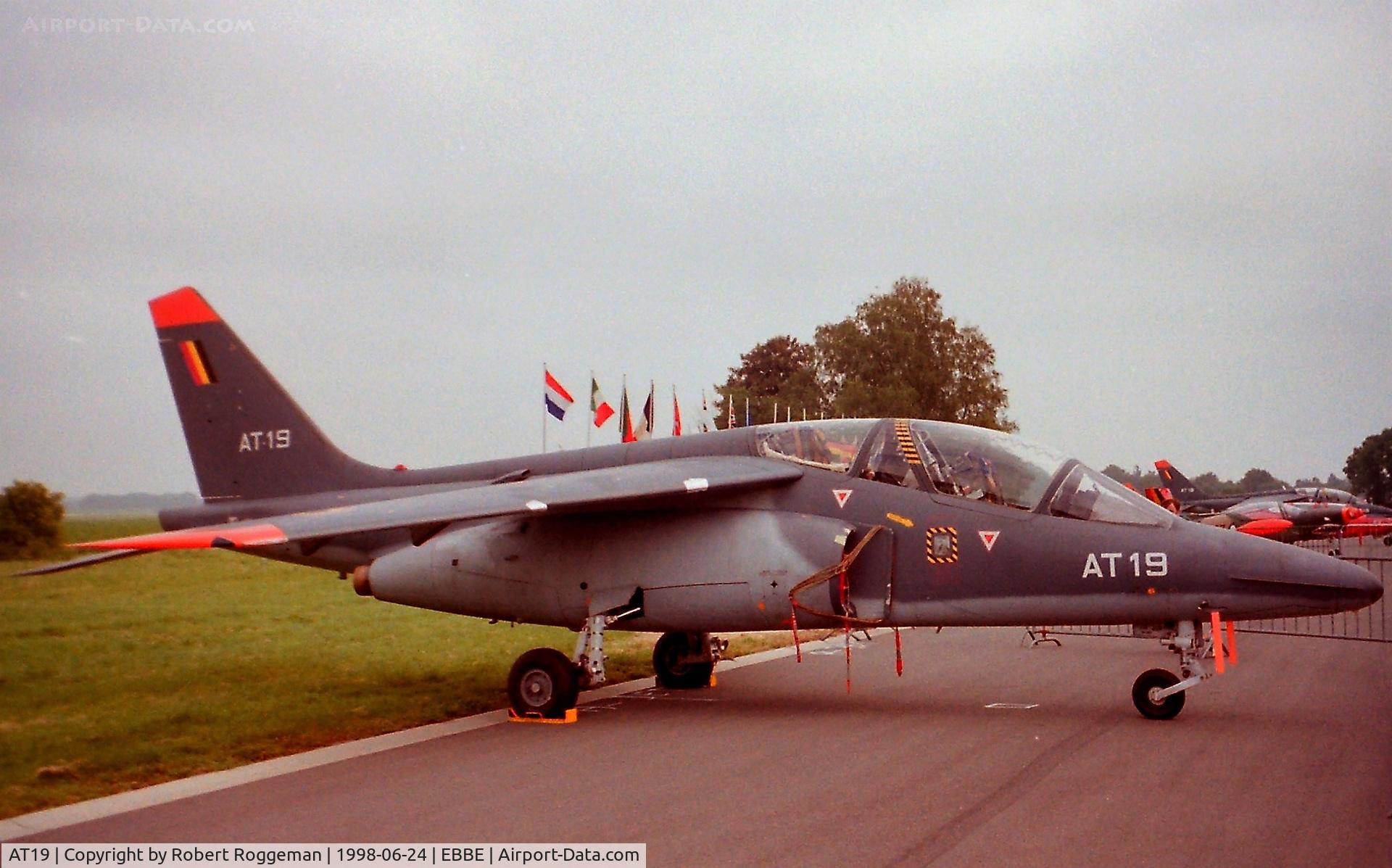 AT19, Dassault-Dornier Alpha Jet 1B C/N B19/1071, OPEN DAY.