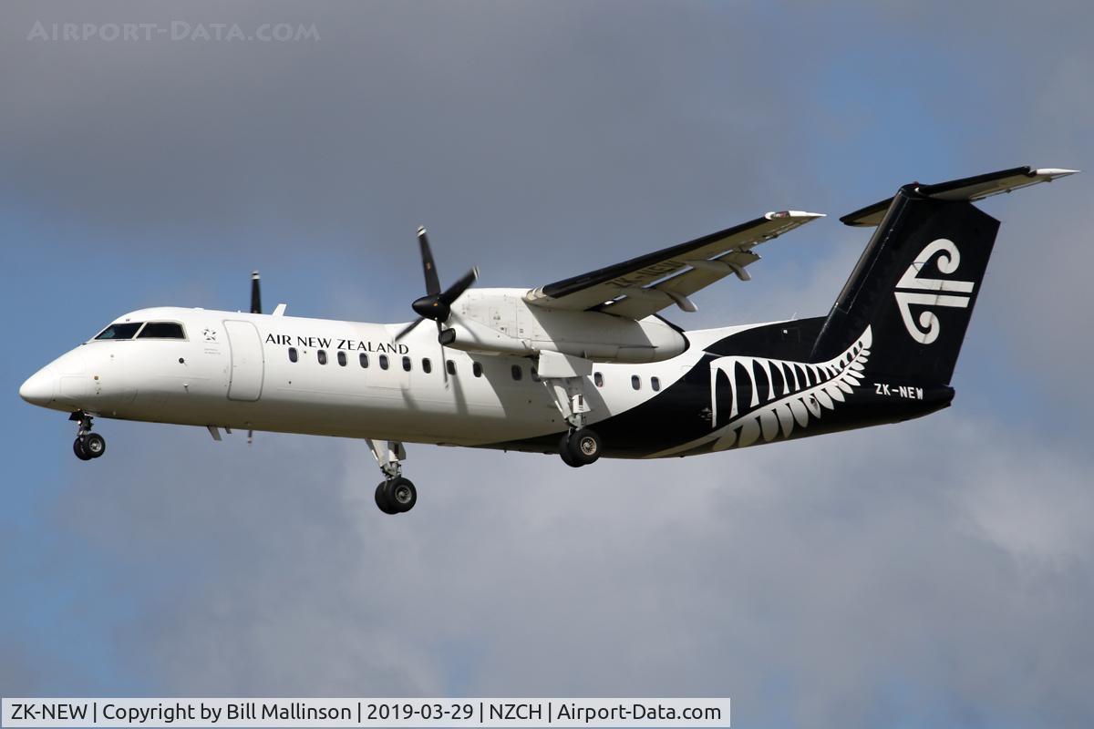 ZK-NEW, 2007 De Havilland Canada DHC-8-311Q Dash 8 C/N 648, finals to 02