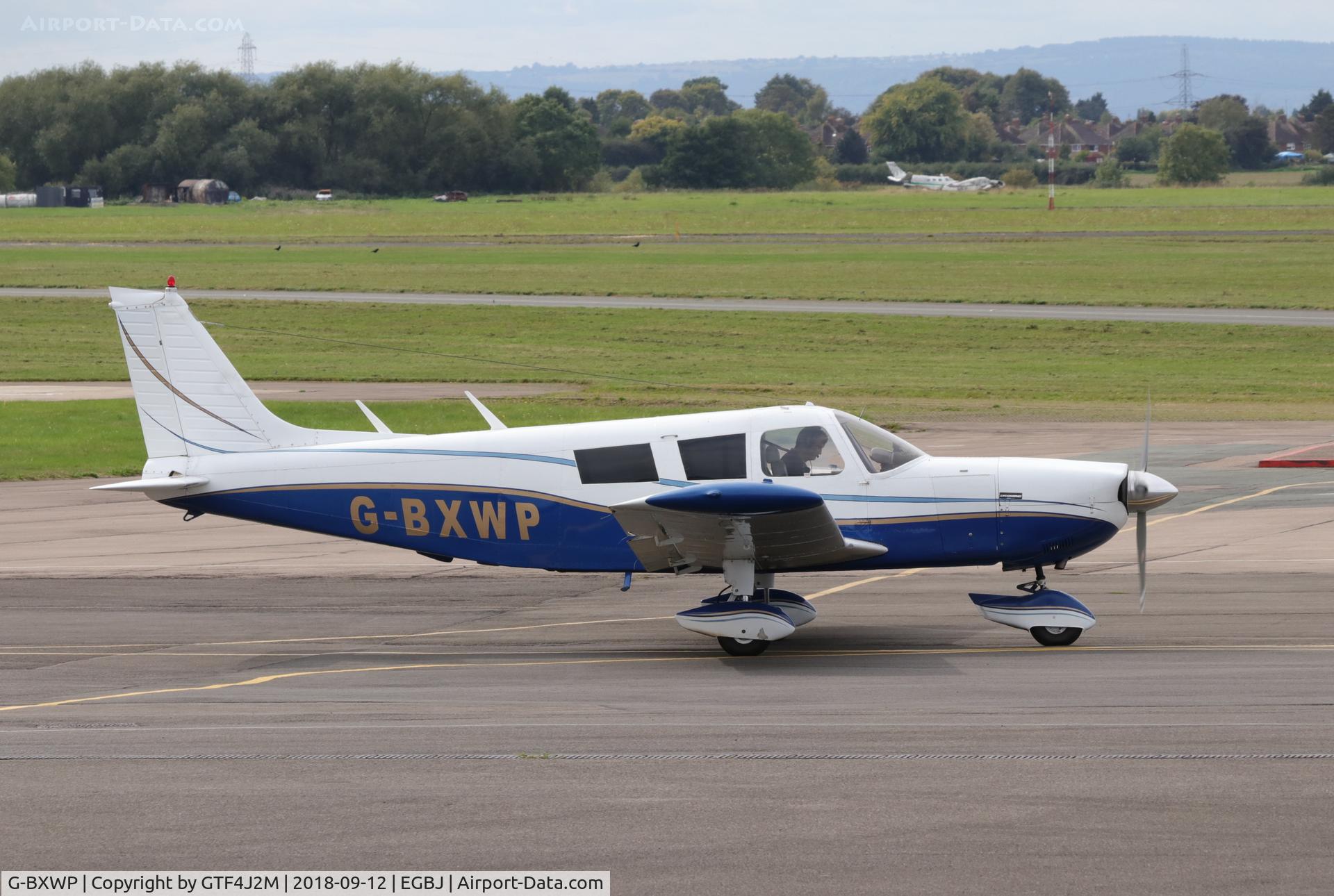 G-BXWP, 1973 Piper PA-32-300 Cherokee Six Cherokee Six C/N 32-7340088, G-BXWP  at Staverton 12.9.18