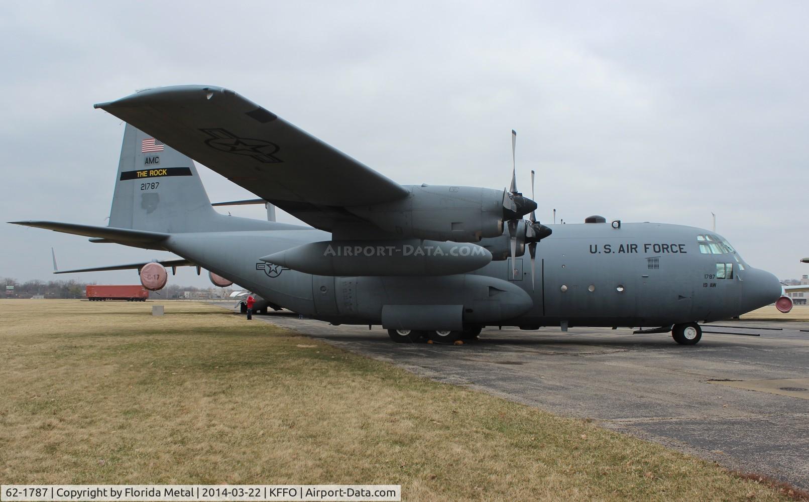62-1787, 1962 Lockheed C-130E-LM Hercules C/N 382-3732, C-130E