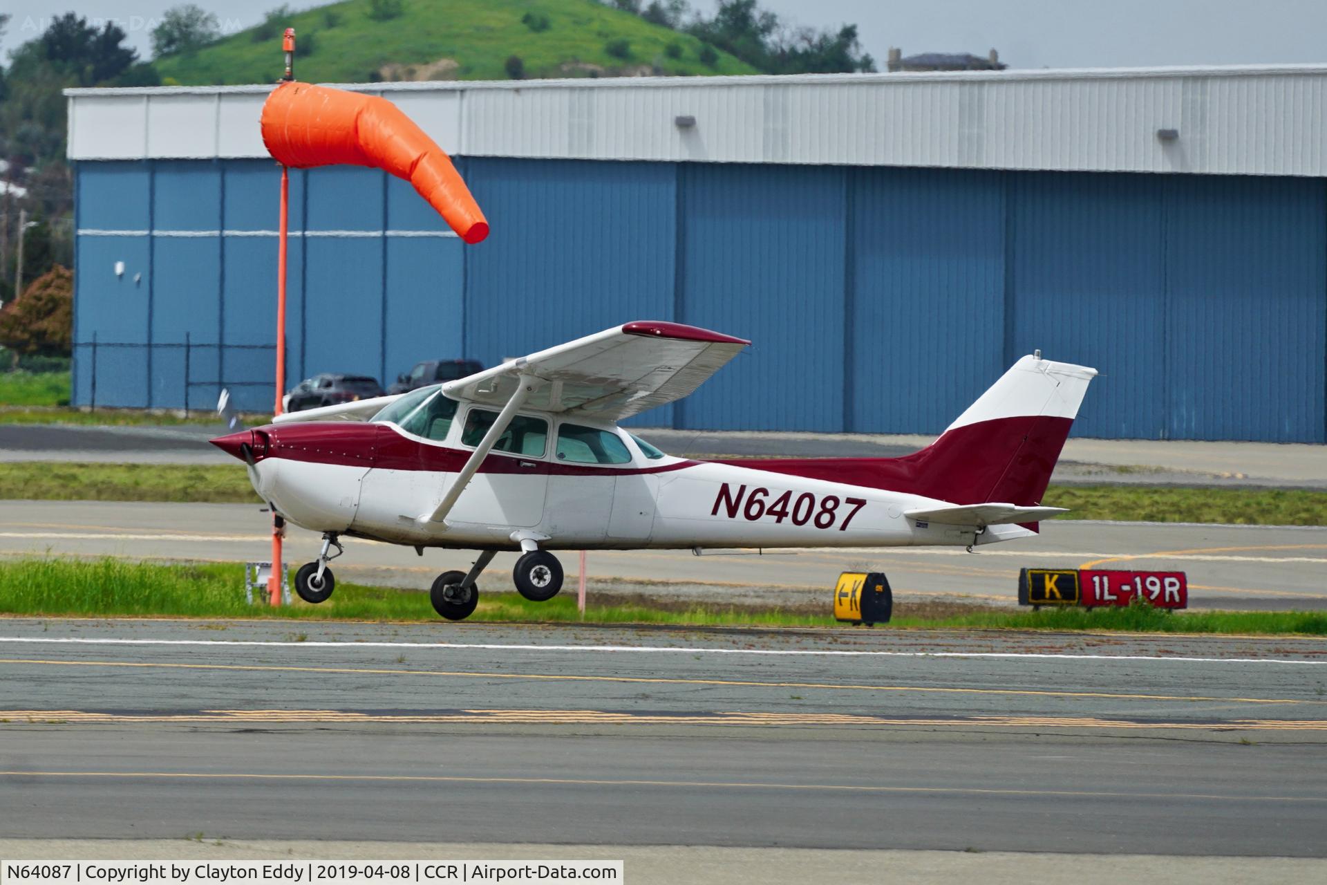 N64087, 1981 Cessna 172P C/N 17275519, Buchanan Field Concord California 2019,