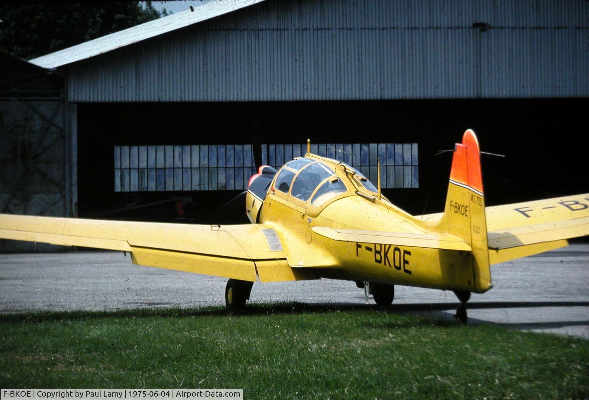F-BKOE, Morane-Saulnier MS-733 Alcyon C/N 47, Challes les Eaux 1975