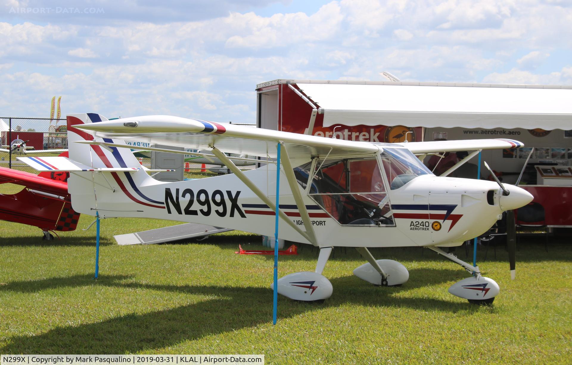 N299X, Aeropro CZ A240 C/N 32611, Aeropro CZ A240