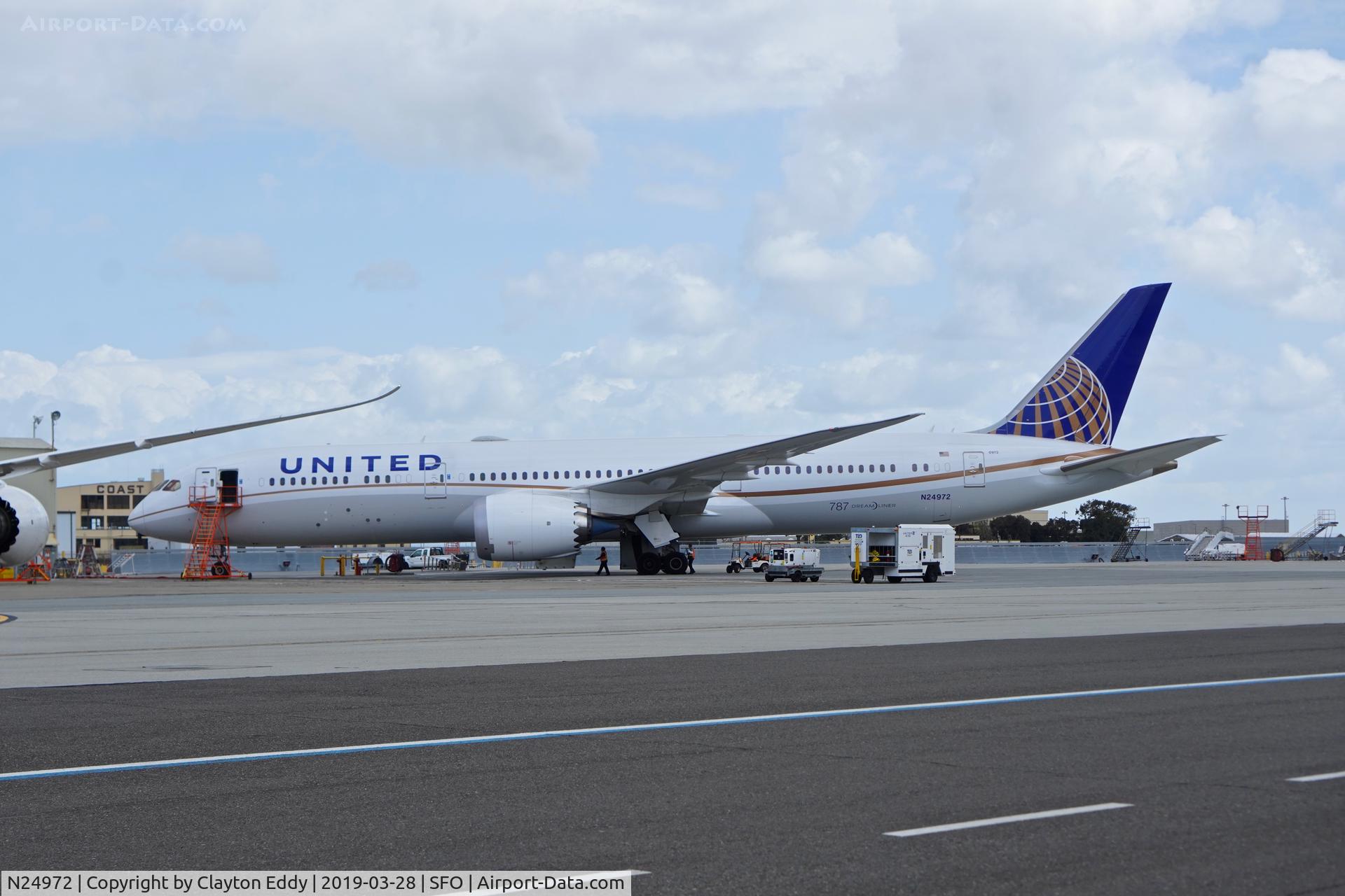 N24972, 2018 Boeing 787-9 Dreamliner C/N 40939, SFO 2019.