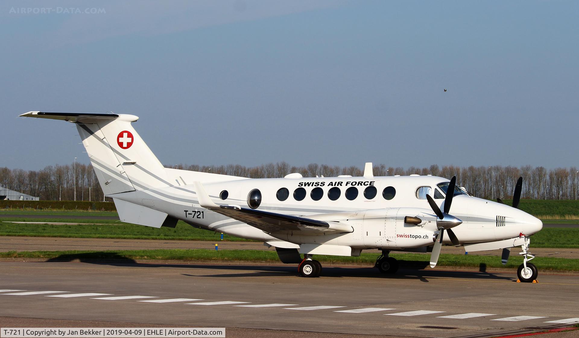 T-721, 1993 Beech Super King Air 350 C/N FN-1, Lelystad Airport