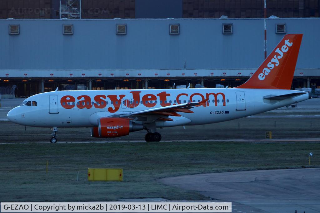 G-EZAO, 2006 Airbus A319-111 C/N 2769, Taxiing