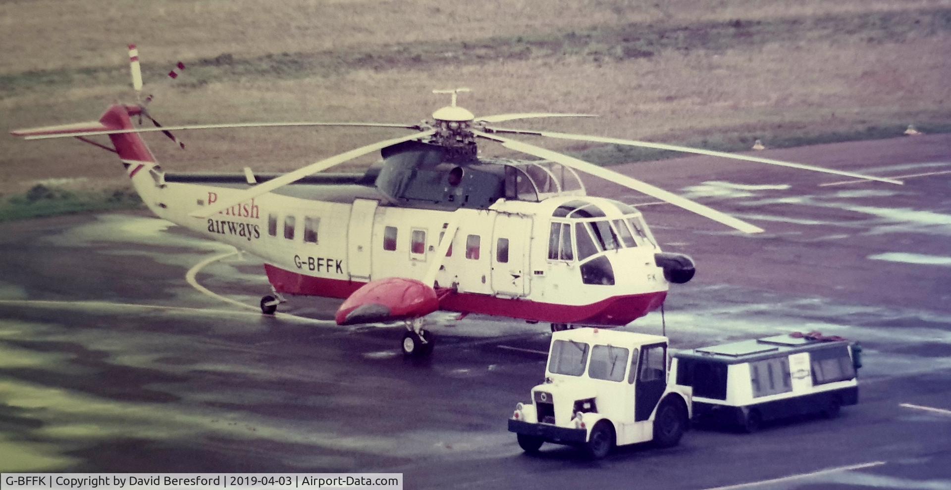 G-BFFK, 1978 Sikorsky S-61N C/N 61778, Snapped at Newcastle in 1984