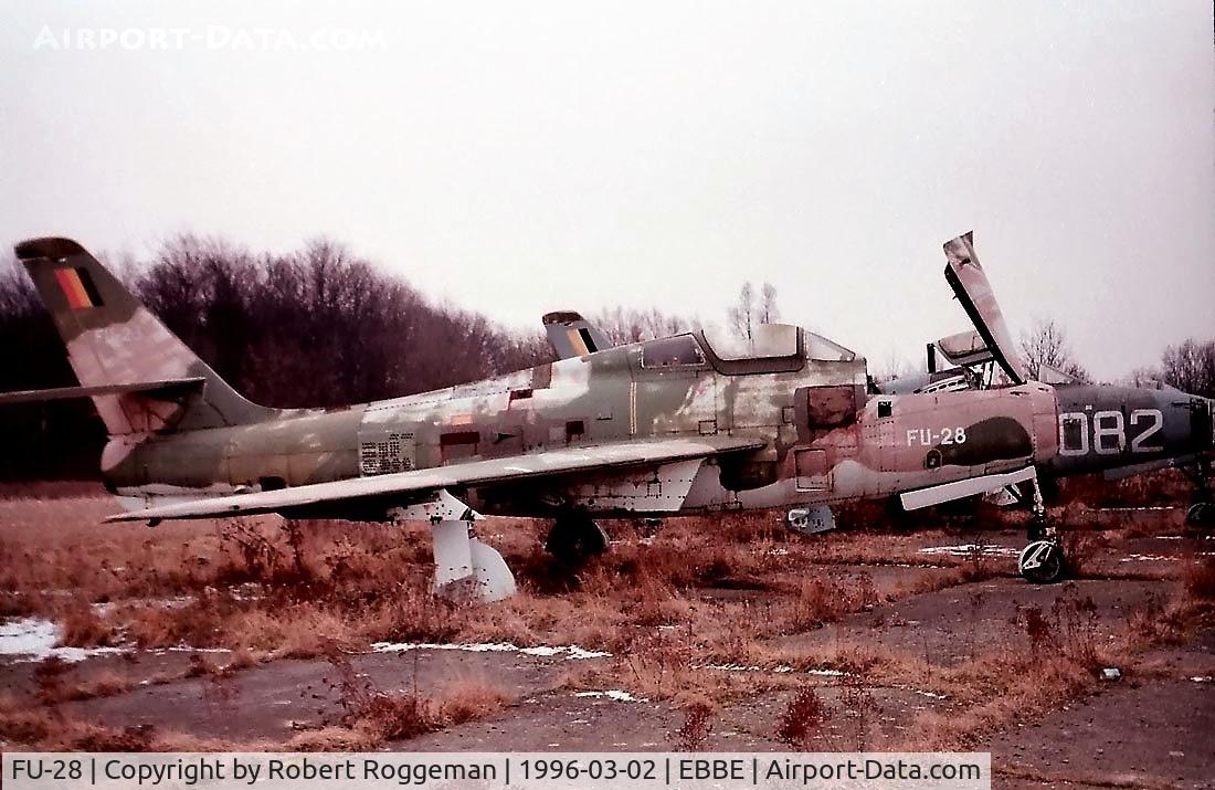 FU-28, Republic F-84F Thunderstreak C/N 52-7166, DECOY.