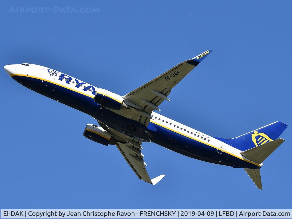 EI-DAK, 2003 Boeing 737-8AS C/N 33717, FR7189 departure to Rome Ciampino CIA
