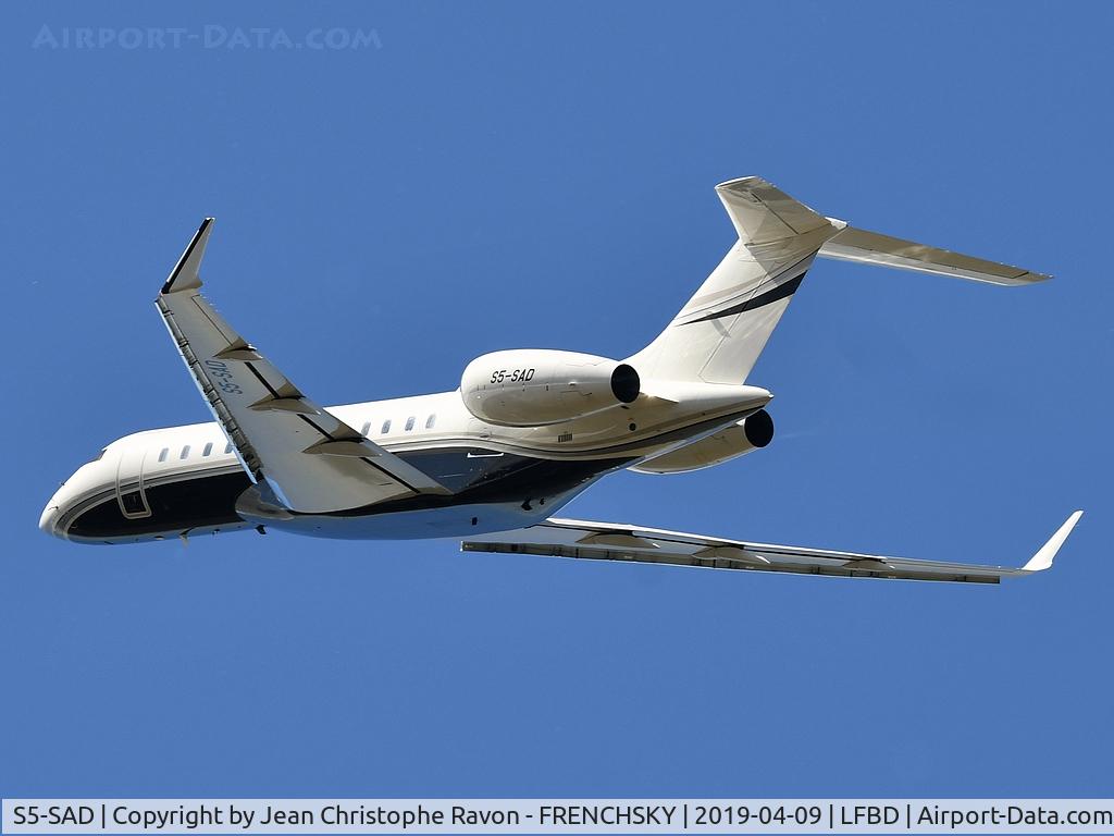 S5-SAD, 2013 Bombardier BD-700-1A10 Global 6000 C/N 9553, Elitavia departure runway 29