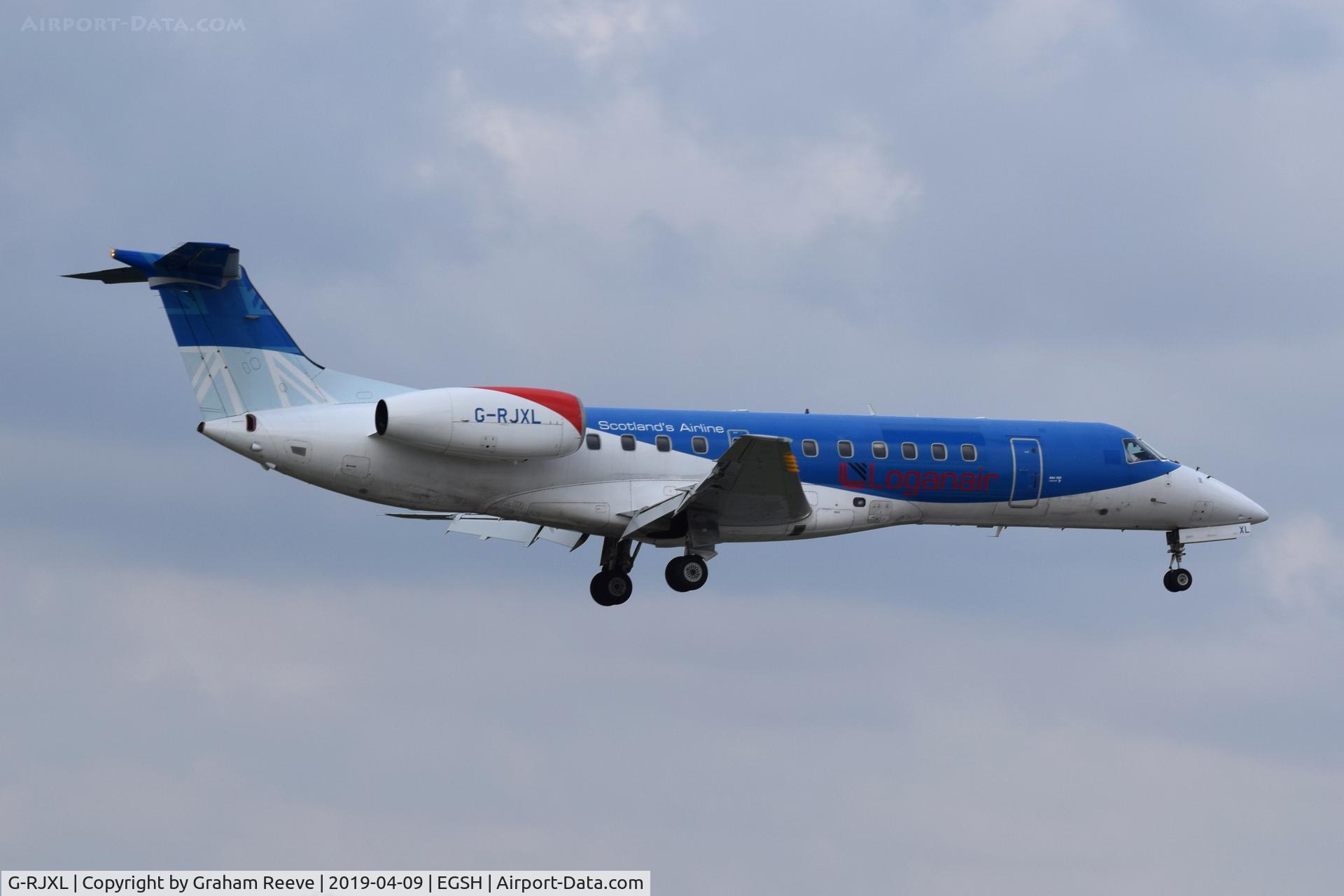 G-RJXL, 2001 Embraer ERJ-135ER (EMB-135ER) C/N 145376, Landing at Norwich.