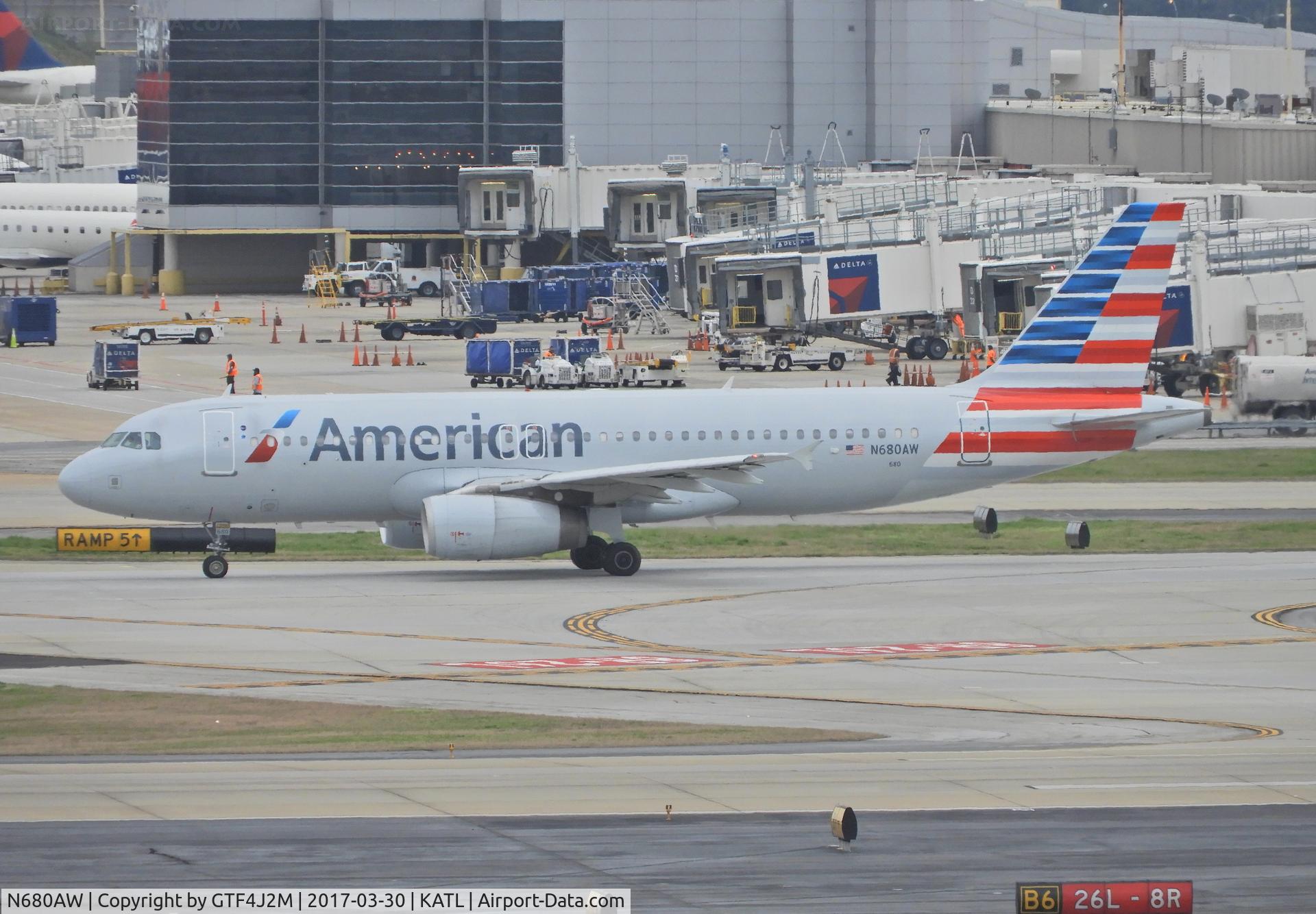 N680AW, 2005 Airbus A320-232 C/N 2630, N680AW  American AL  at Atlanta 20.3.17