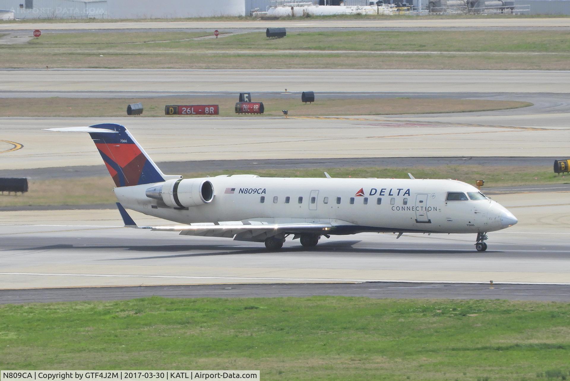 N809CA, 2000 Bombardier CRJ-100ER (CL-600-2B19) C/N 7366, N809CA  at Atlanta 20.3.17