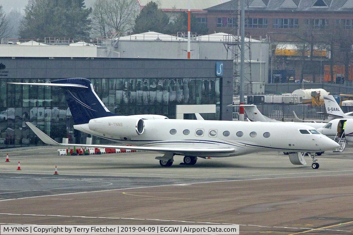 M-YNNS, 2015 Gulfstream Aerospace G650 (G-VI) C/N 6120, at Luton