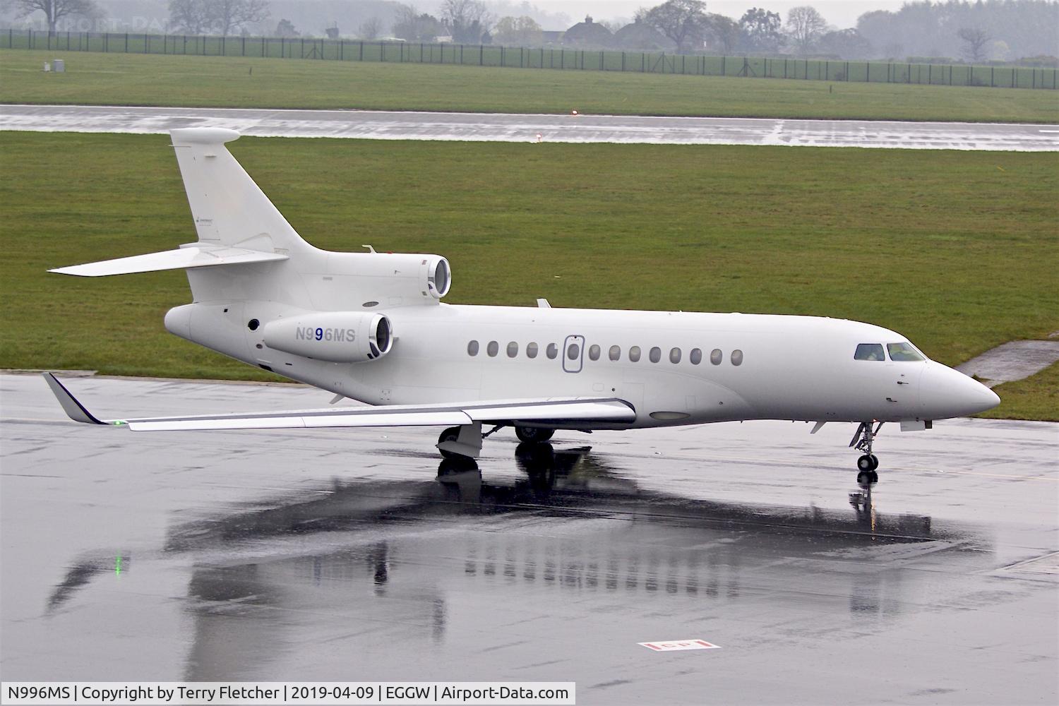 N996MS, 2011 Dassault Falcon 7X C/N 149, at Luton