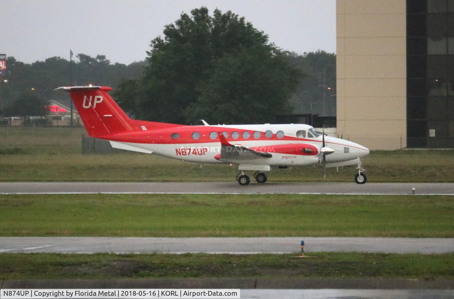N874UP, 2017 Beechcraft 350 King Air (B300) C/N FL-1119, King Air 350