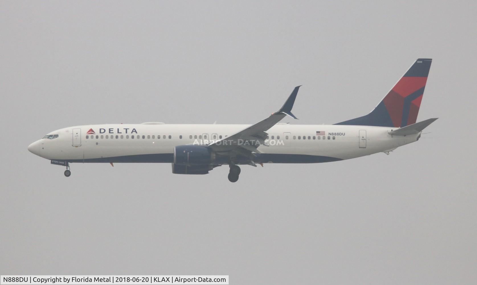 N888DU, 2017 Boeing 737-932/ER C/N 31999, Delta