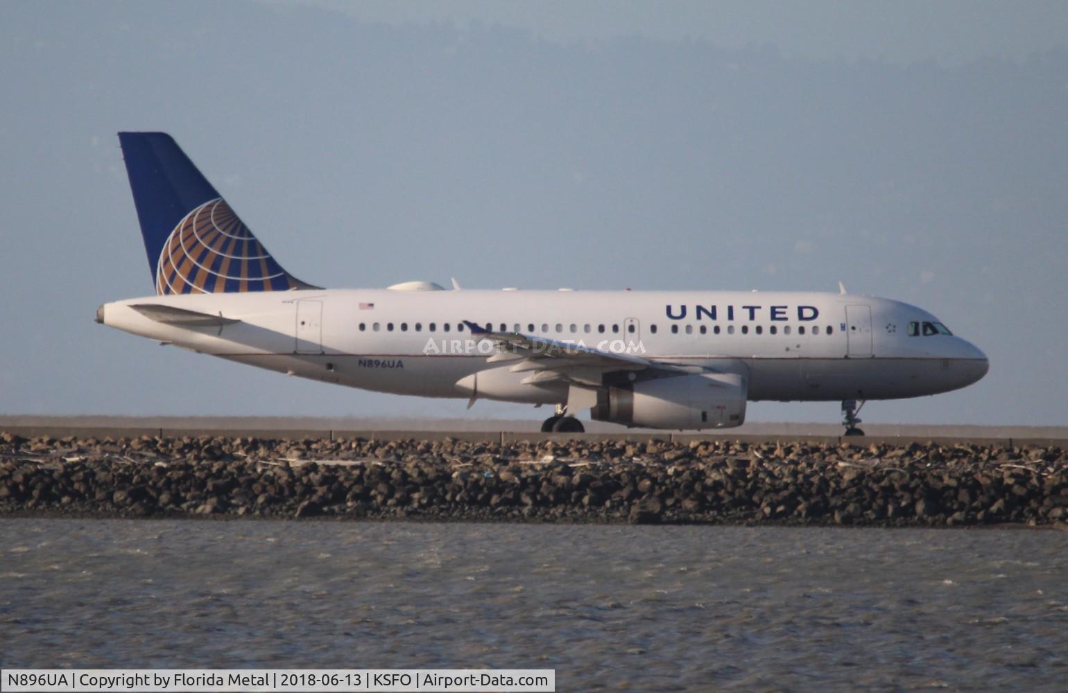 N896UA, 2007 Airbus A319-132 C/N 3144, United