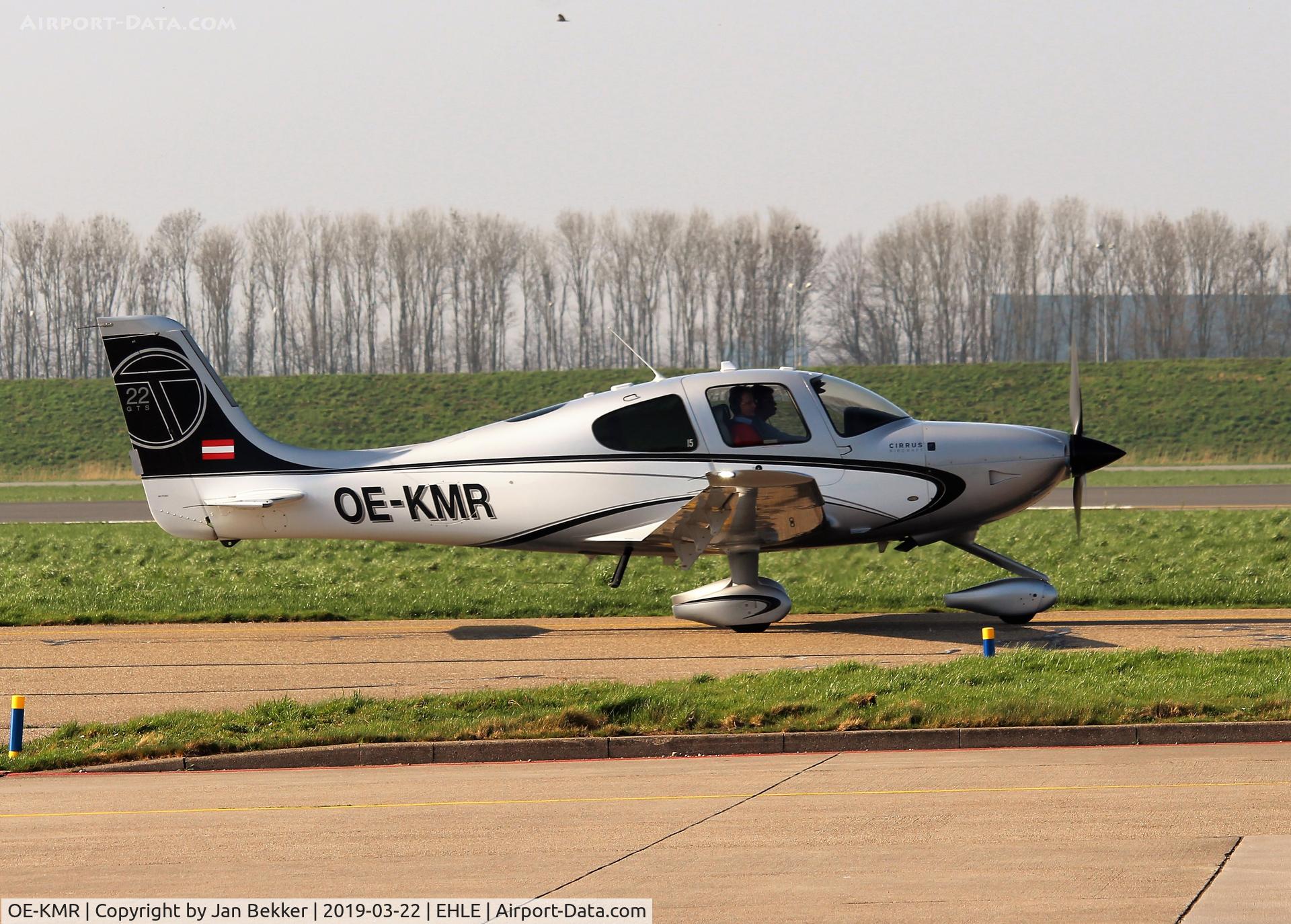 OE-KMR, Cirrus SR22-GTS Turbo C/N 0557, Lelystad Airport