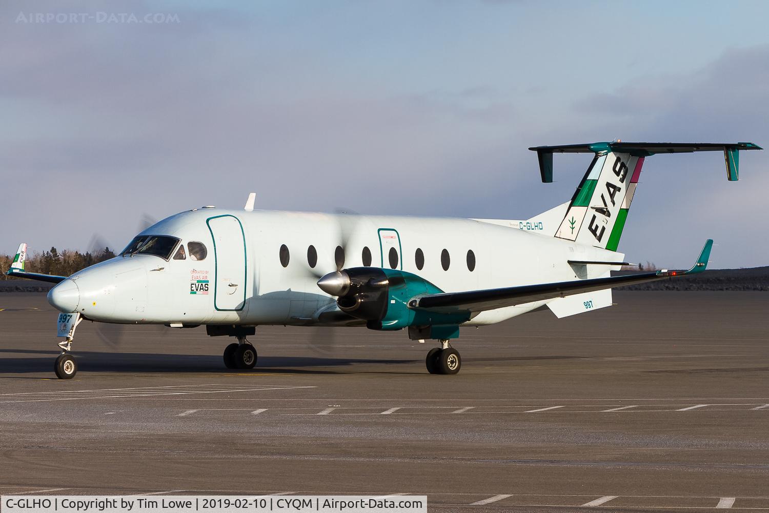 C-GLHO, 1997 Beech 1900D C/N UE-266, About to taxi out for departure.