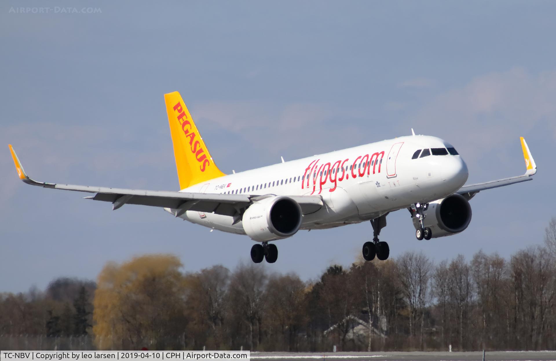 TC-NBV, 2018 Airbus A320-251NEO C/N 8272, Copenhagen 10.4.2019 L/D R-04L