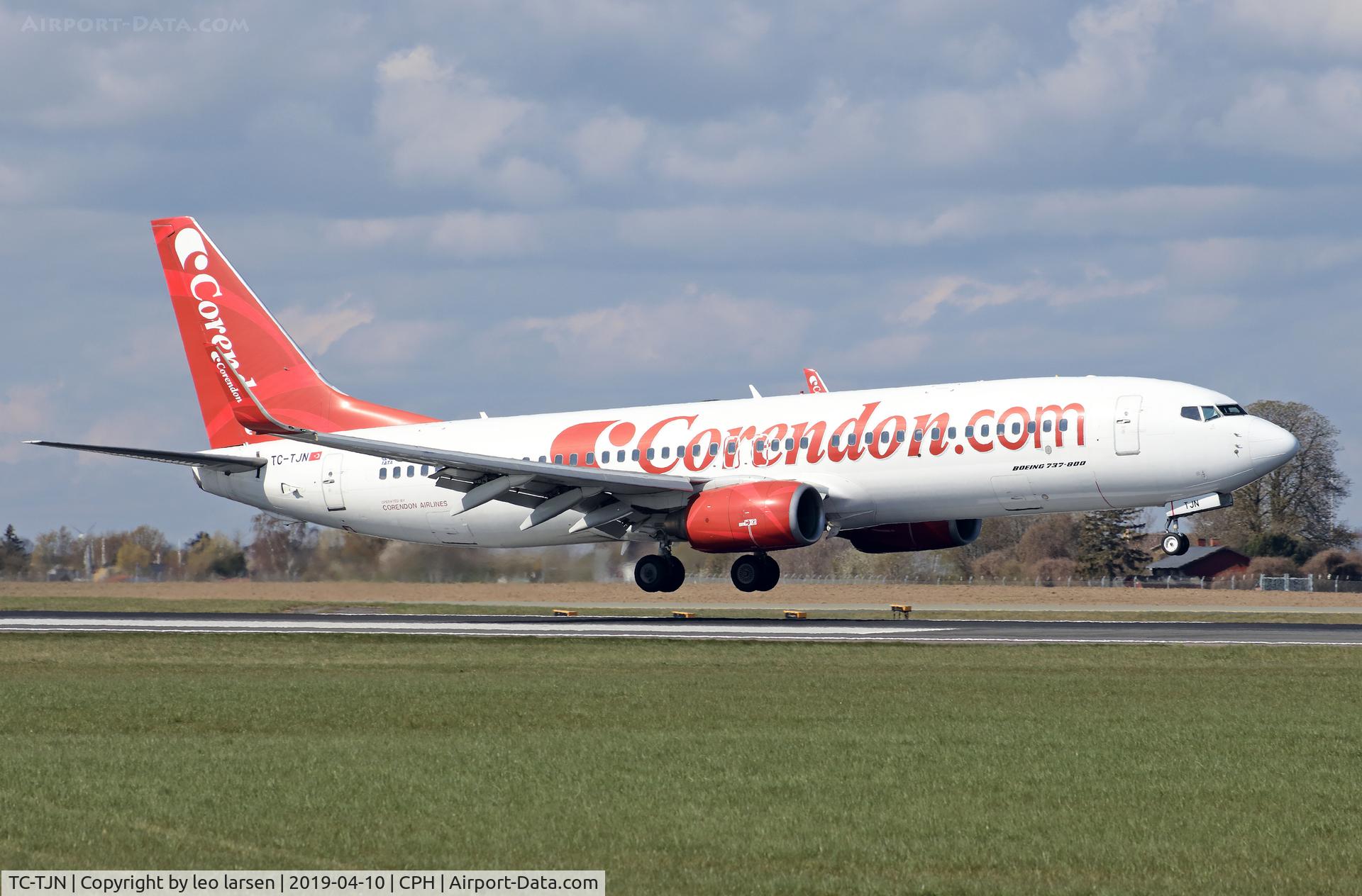 TC-TJN, 2000 Boeing 737-85P C/N 28535, Copenhagen 10.4.2019
