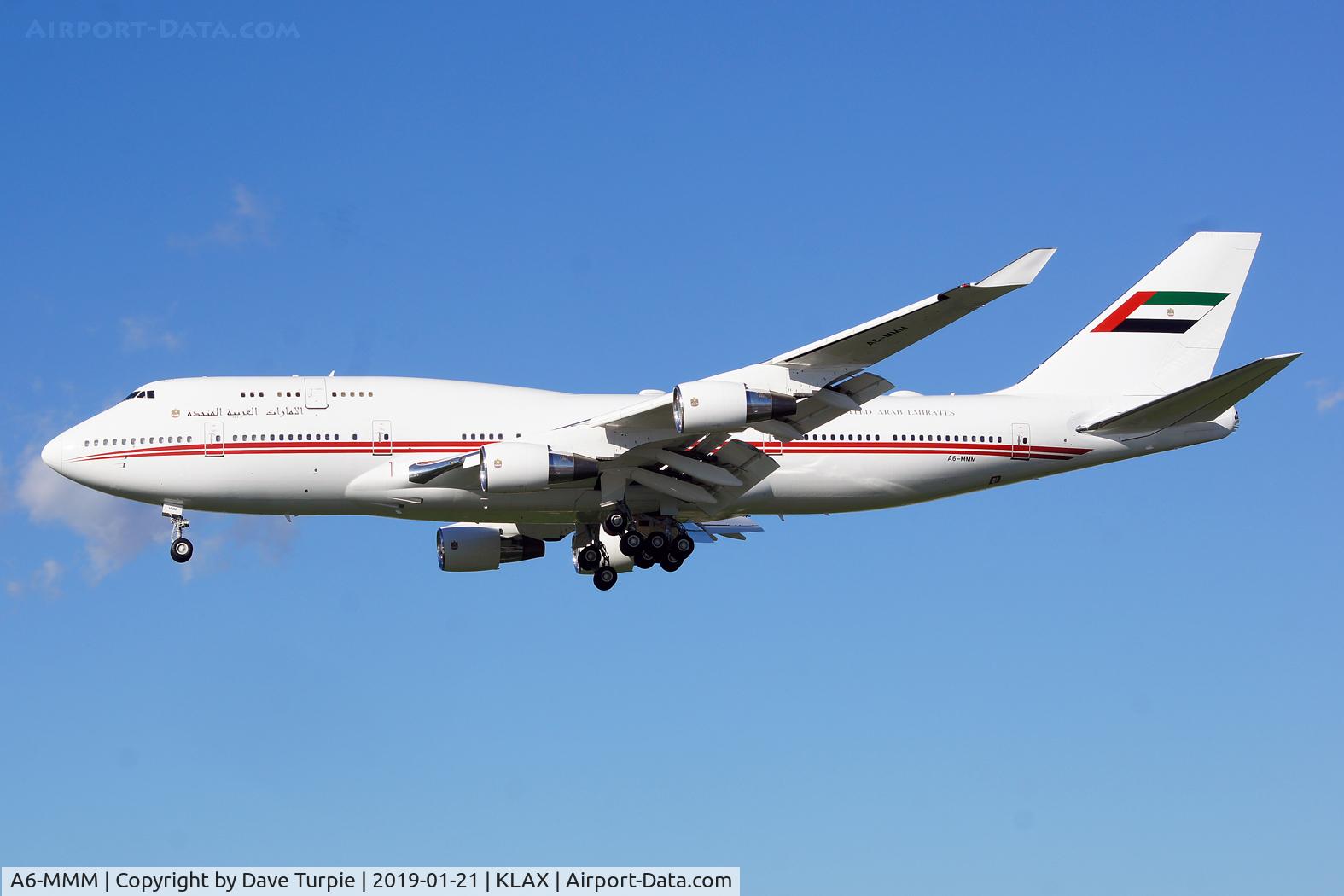 A6-MMM, 1998 Boeing 747-422 C/N 26906, No comment.