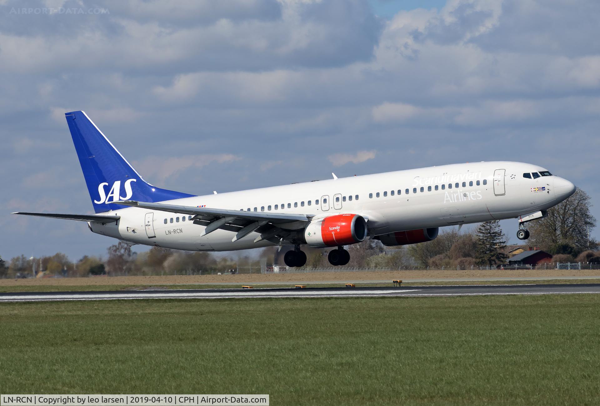 LN-RCN, 2000 Boeing 737-883 C/N 28318, Copenhagen 10.4.2019