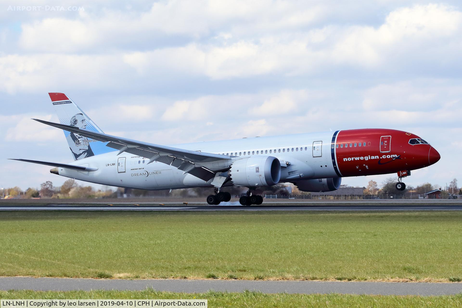 LN-LNH, 2015 Boeing 787-8 Dreamliner Dreamliner C/N 36526, Copenhagen 10.4.2019