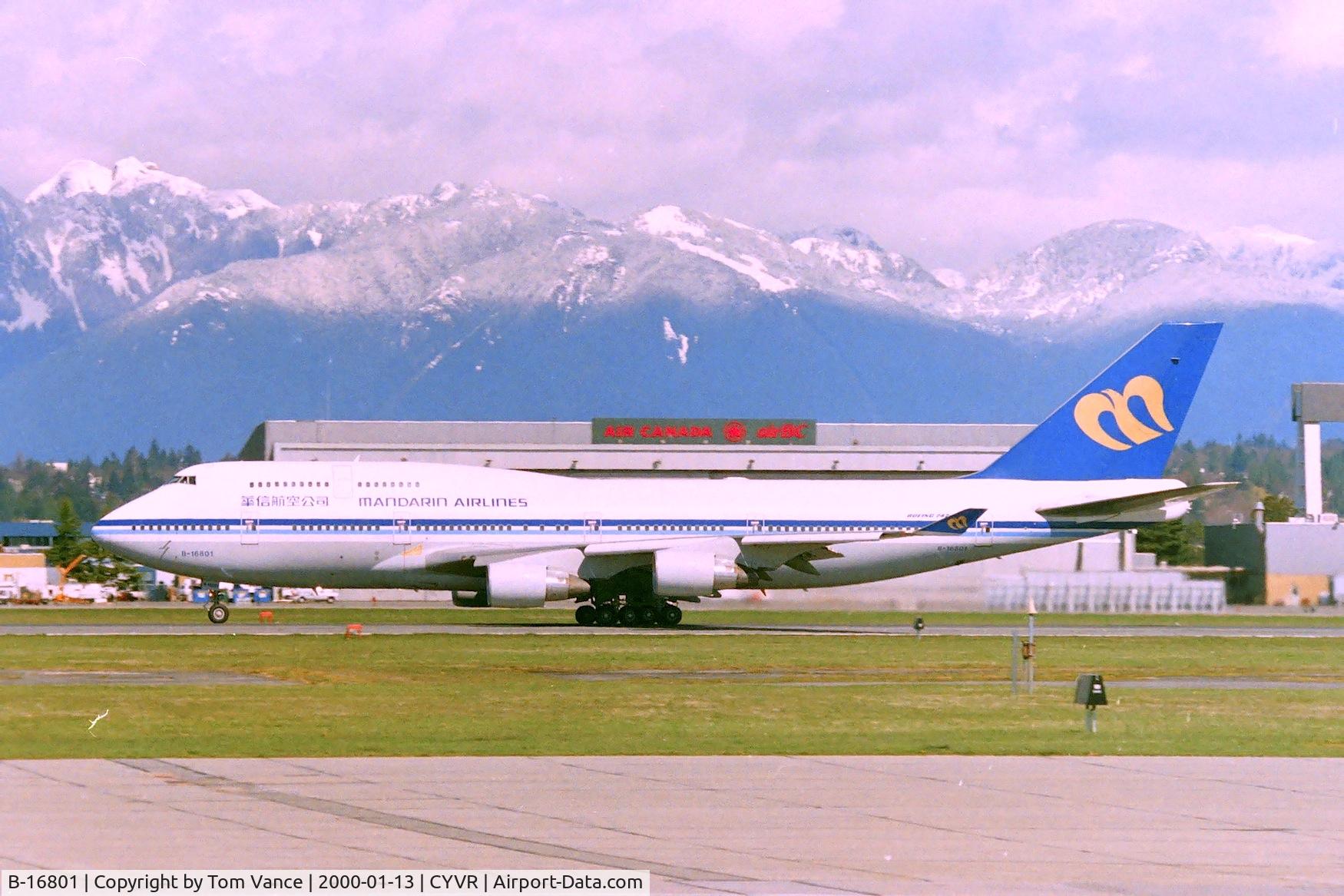 B-16801, 1995 Boeing 747-406 C/N 27965, Mandarin 747-400 departing Vancouver, BC Canada to Honk Kong, China date apprx April 1999