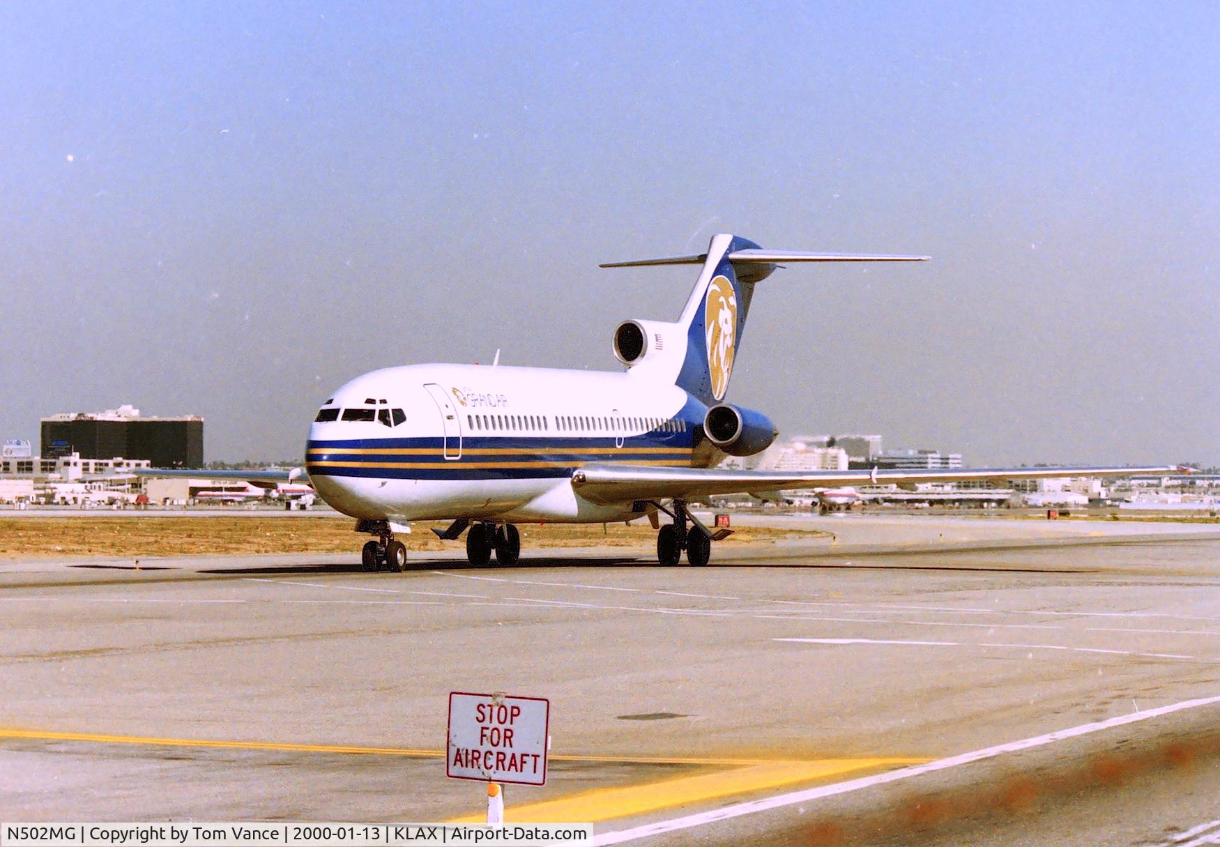 N502MG, 1966 Boeing 727-191 C/N 19391, 727 set to roll to 25R for departure