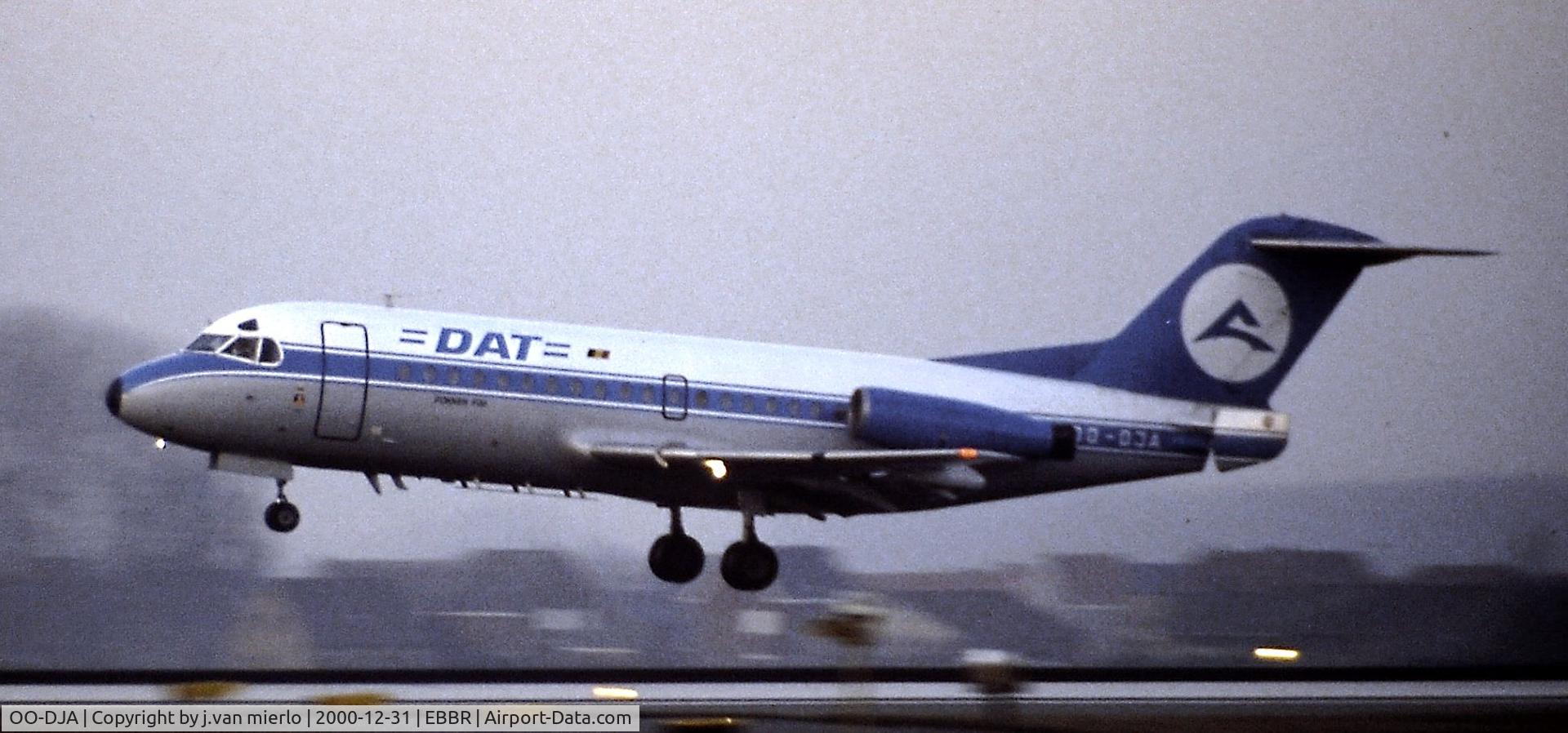 OO-DJA, 1980 Fokker F.28-3000 Fellowship C/N 11163, Landing 25L at Brussels