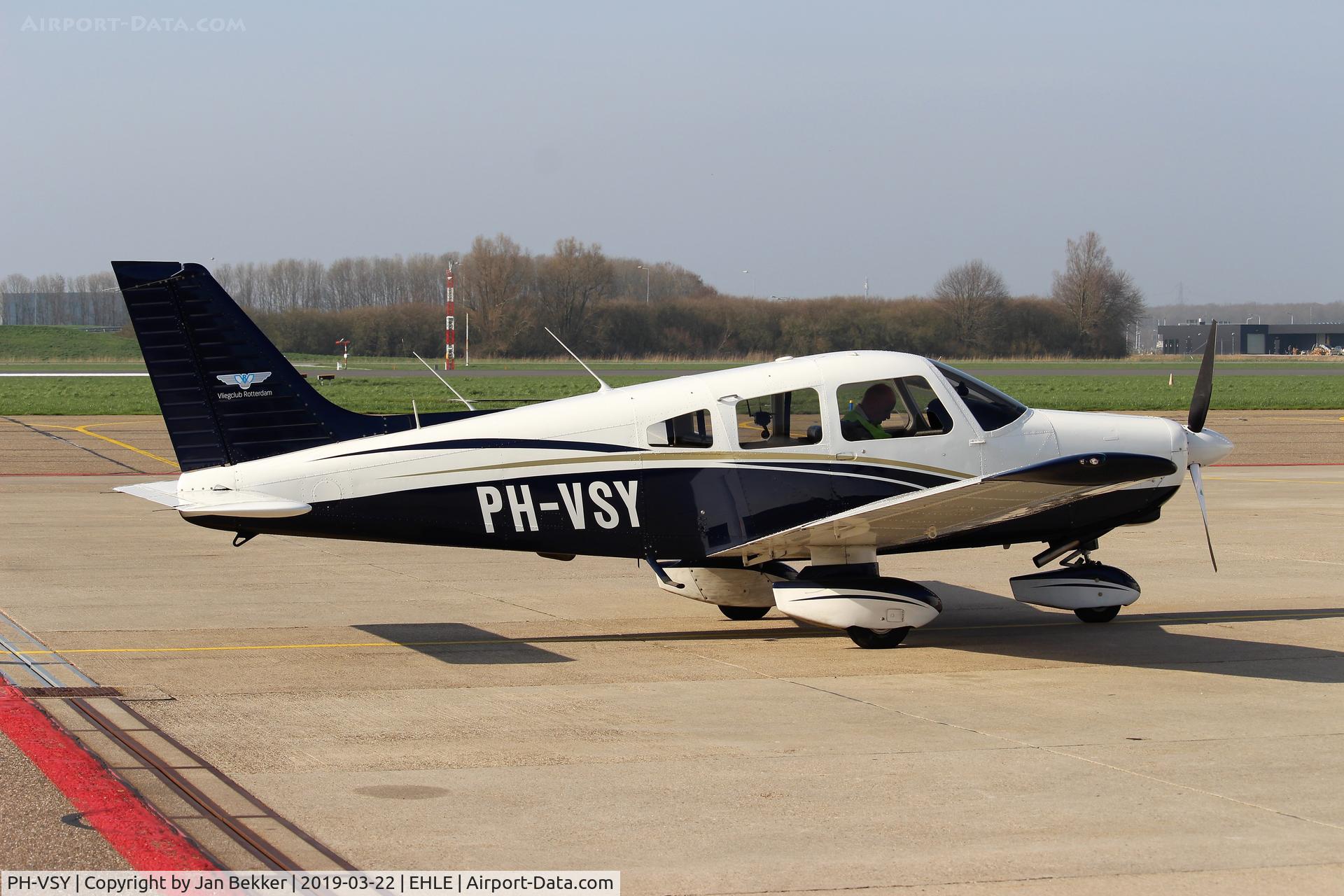 PH-VSY, 1997 Piper PA-28-161 Archer III C/N 2842018, Lelystad Airport