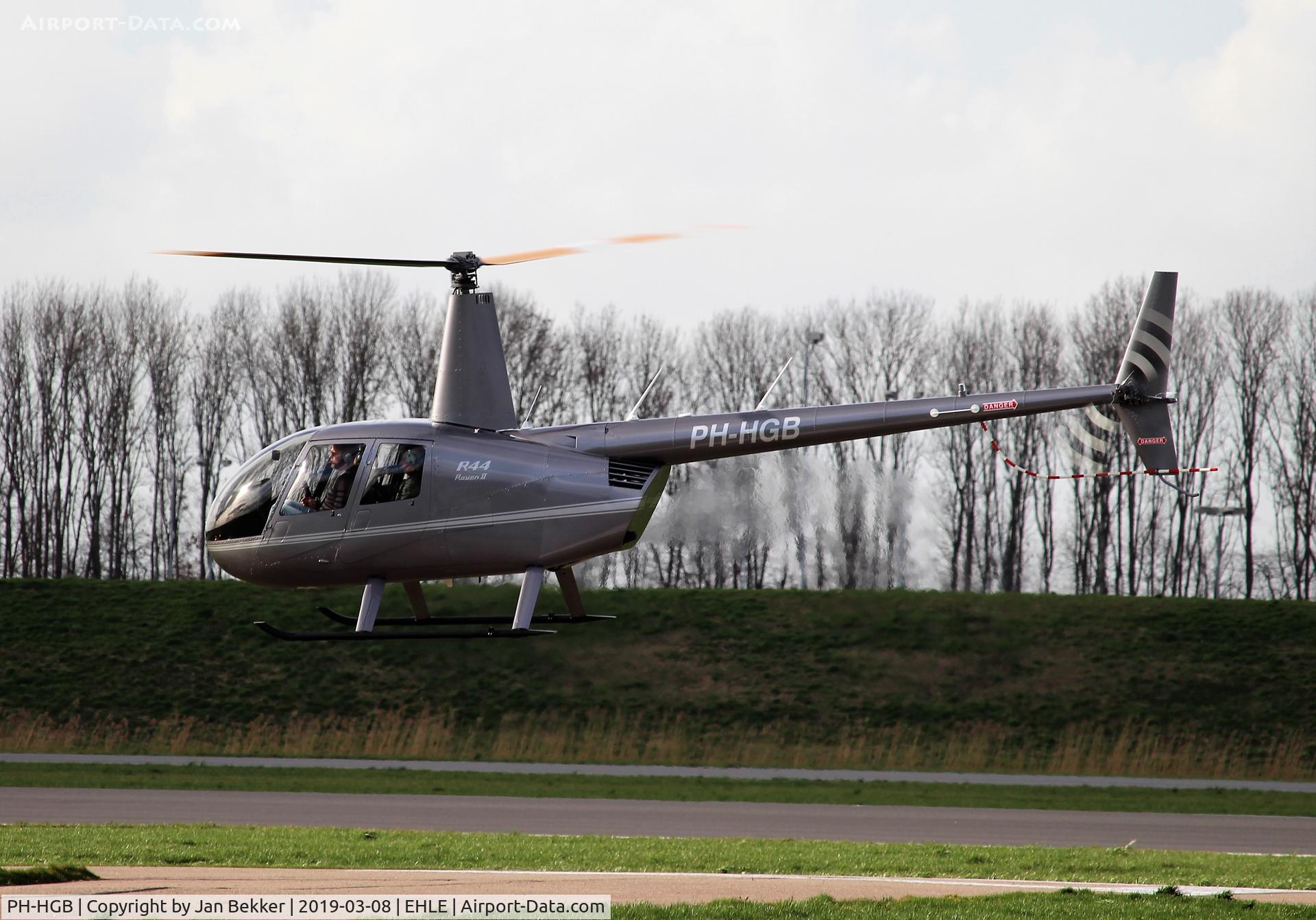 PH-HGB, Robinson R44 Raven II C/N 13831, Lelystad Airport