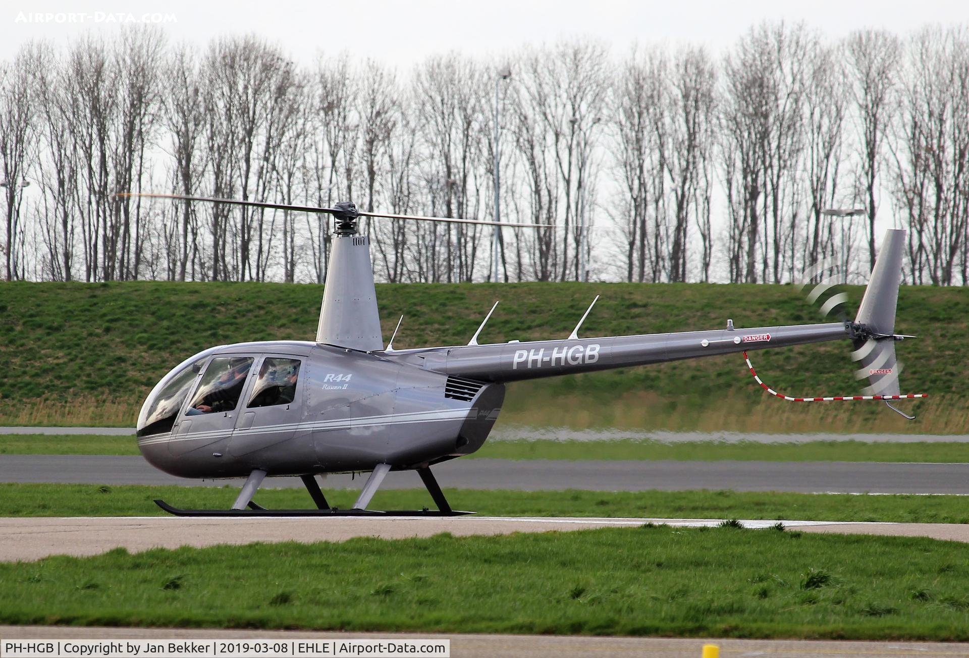 PH-HGB, Robinson R44 Raven II C/N 13831, Lelystad Airport