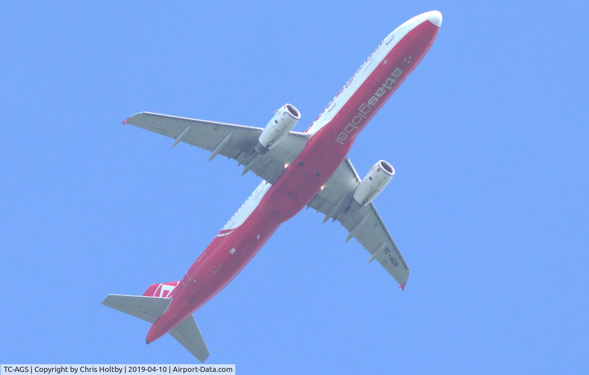 TC-AGS, 1999 Airbus A321-231 C/N 1008, On final circuit to Stansted, Essex over Amwell, Herts