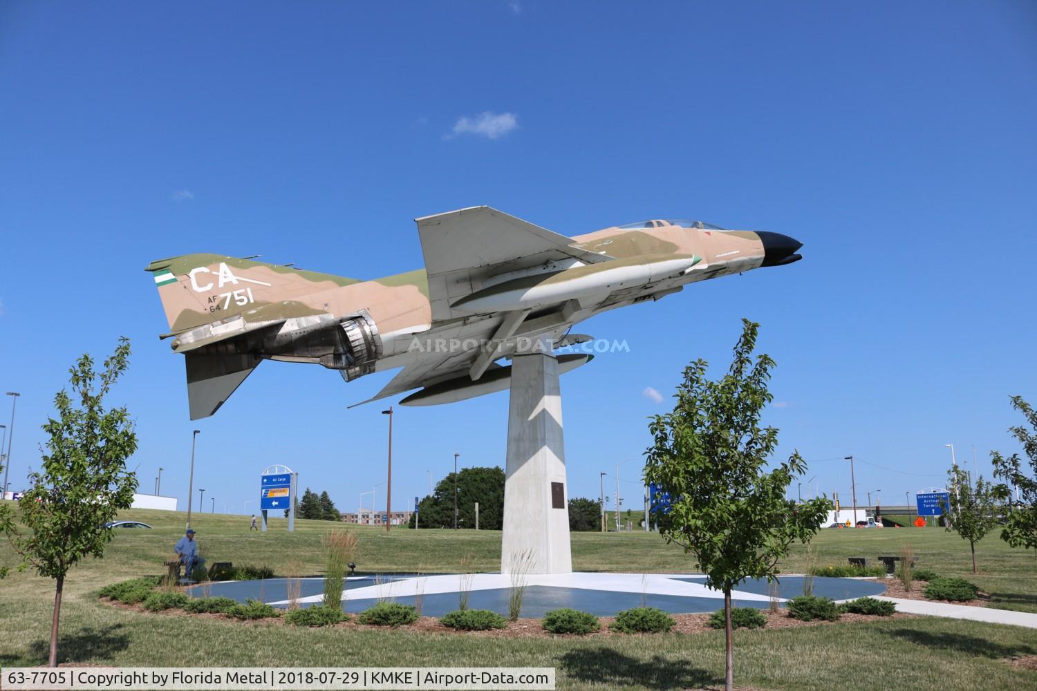 63-7705, 1963 McDonnell F-4C Phantom II C/N 849, Phantom II