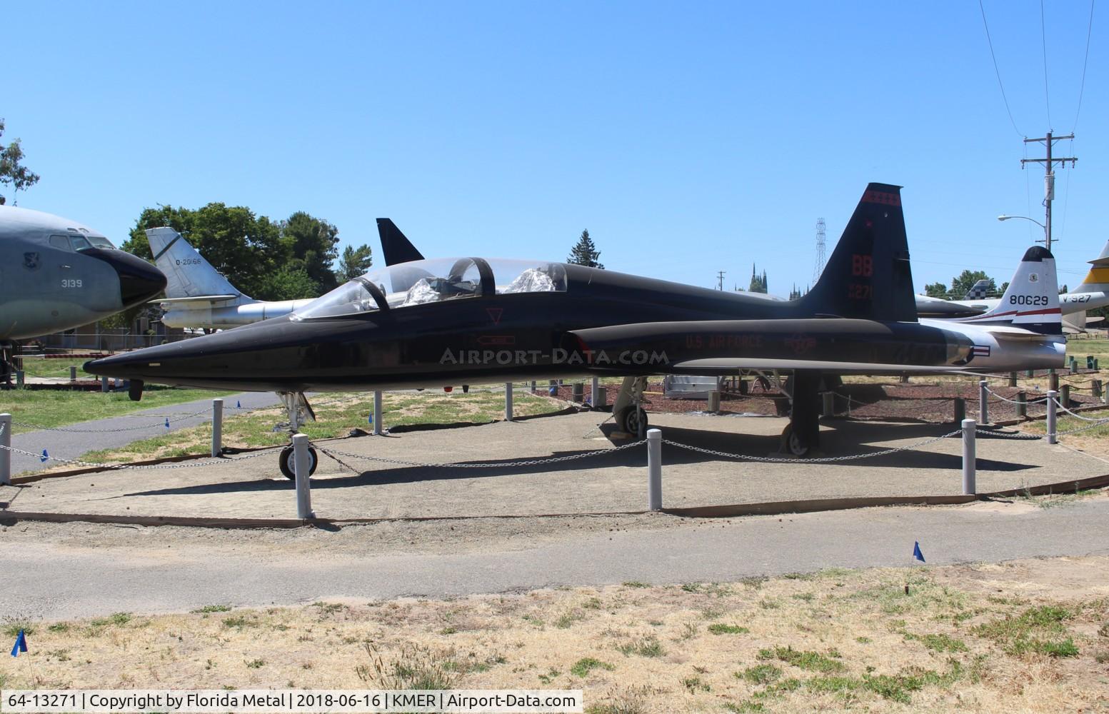 64-13271, 1964 Northrop T-38A Talon C/N N.5700, T-38A