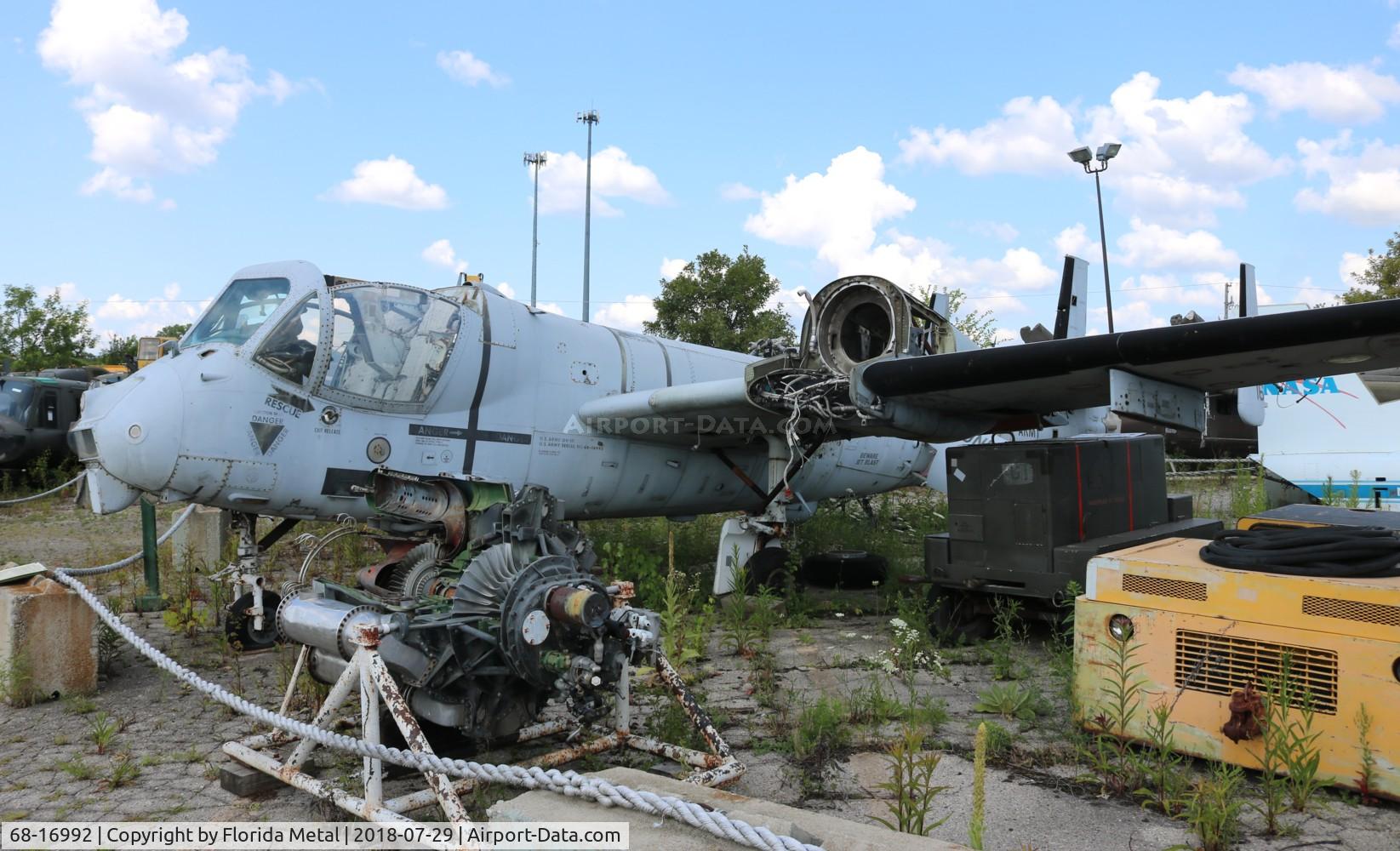 68-16992, 1968 Grumman OV-1D Mohawk C/N 62D, OV-1D at Russell