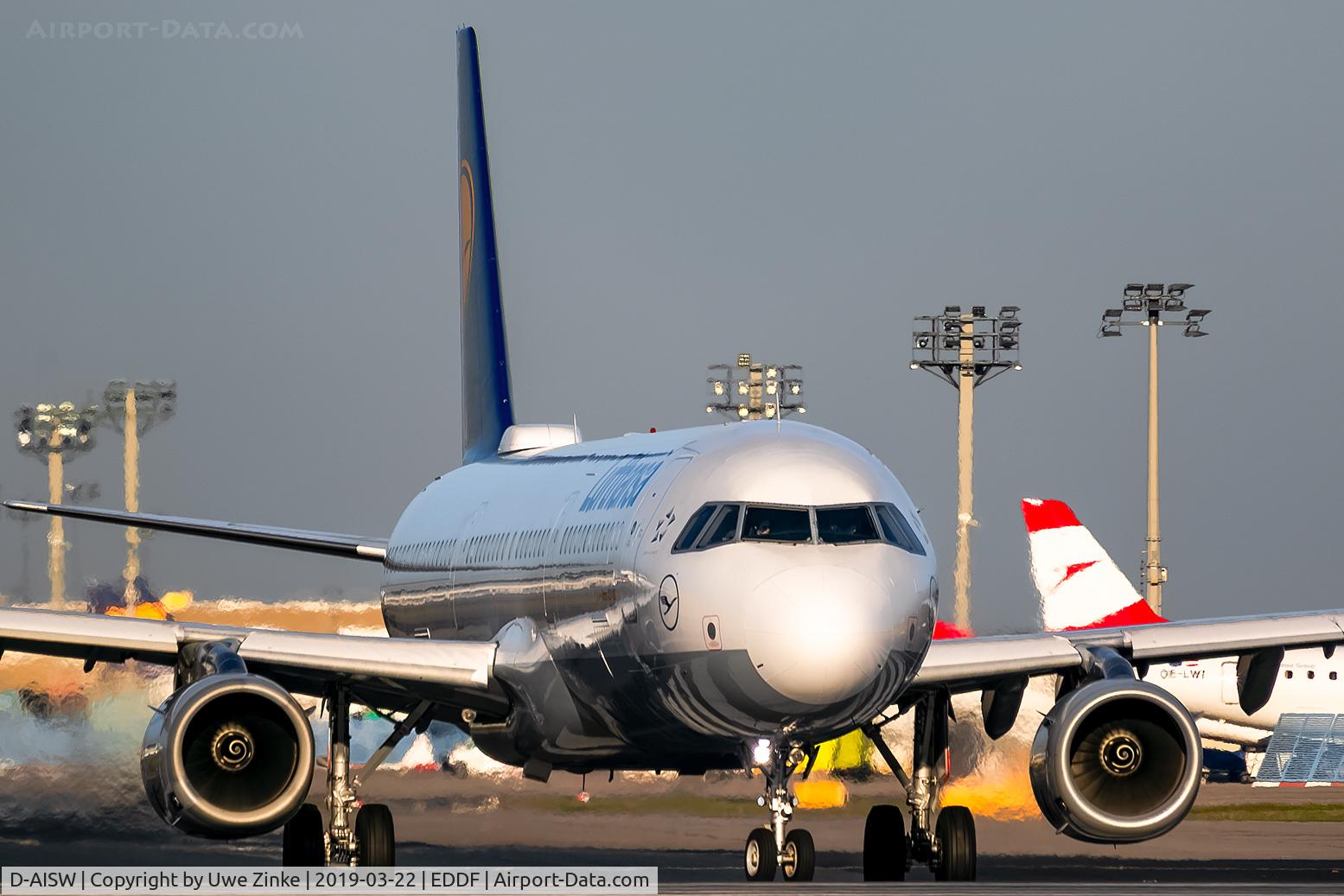 D-AISW, 2009 Airbus A321-231 C/N 4087, head on shot after drone alarm stop in Frankfurt
