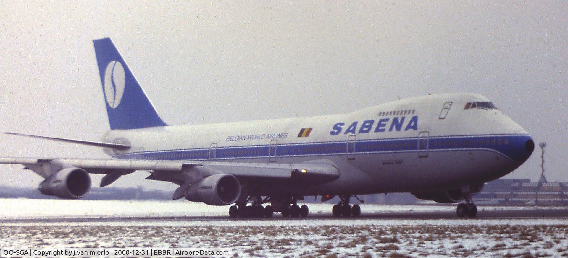OO-SGA, 1970 Boeing 747-129 C/N 20401, Taxiing at Brussels towards t/o rwy 02
