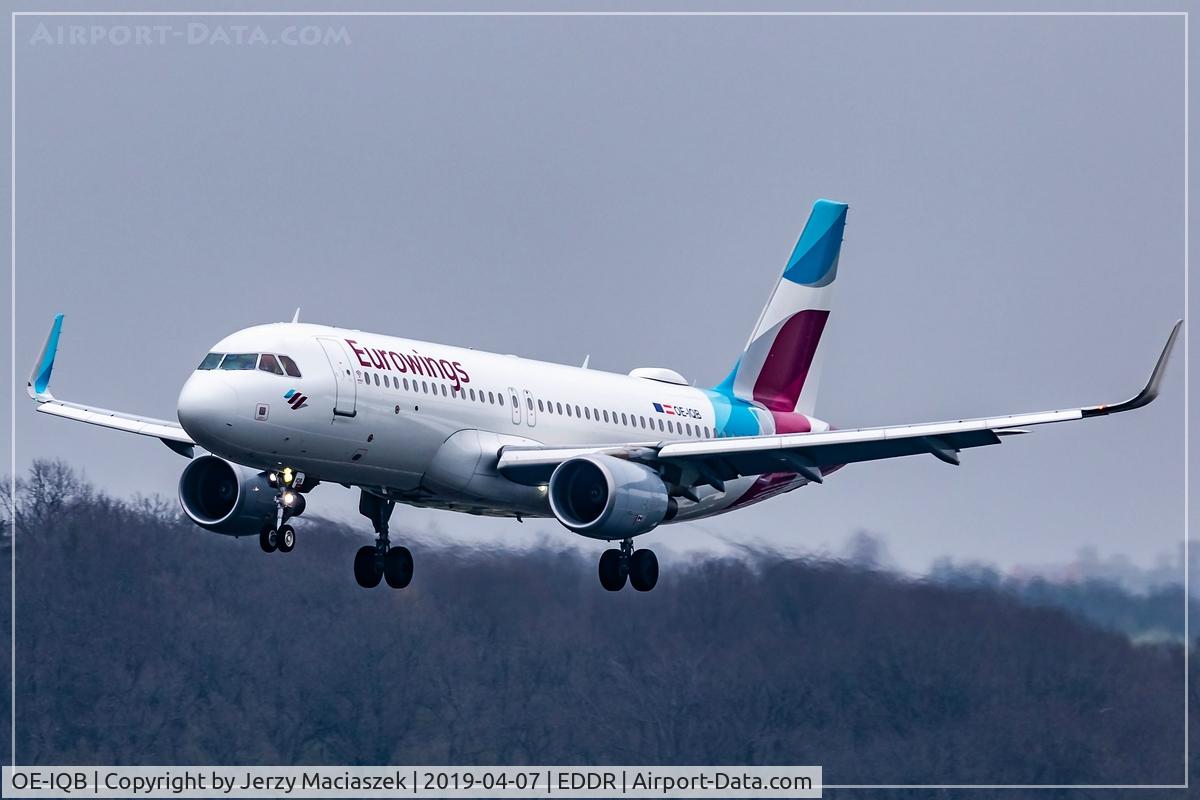 OE-IQB, 2016 Airbus A320-214 C/N 7012, Airbus A320-214
