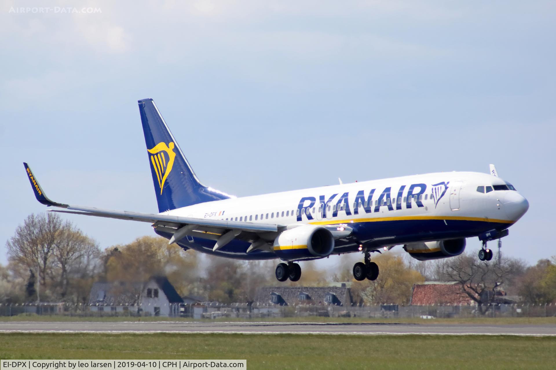 EI-DPX, 2007 Boeing 737-8AS C/N 35553, Copenhagen 10.4.2019