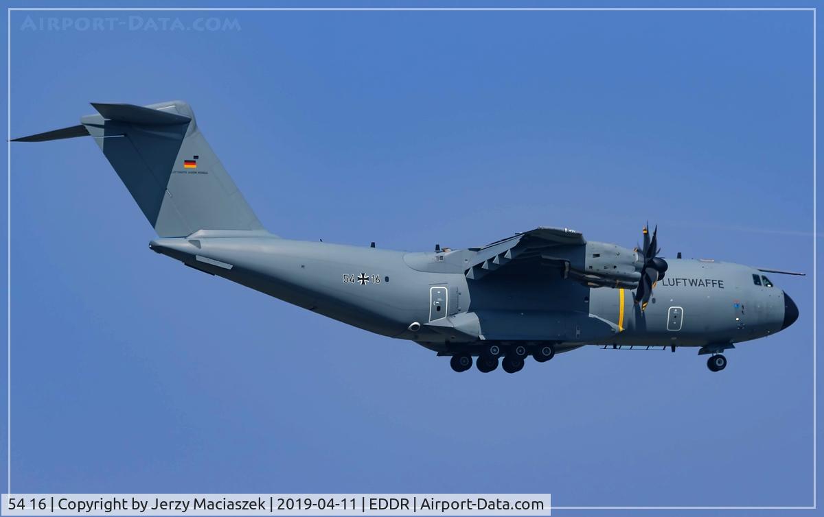 54 16, 2017 Airbus A400M Atlas C/N 064, Airbus A400M Atlas
